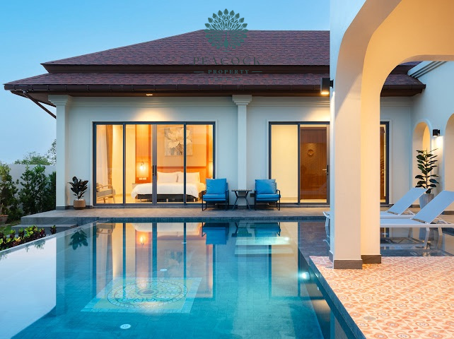 Luxury Pool Villa for Sale in Hua Hin