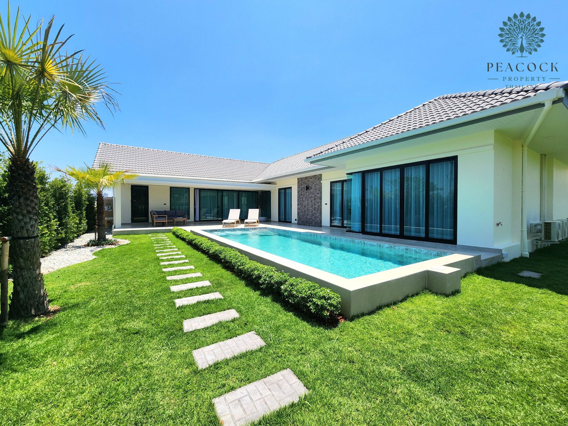 Luxury Pool Villa for Sale in Hua Hin 112