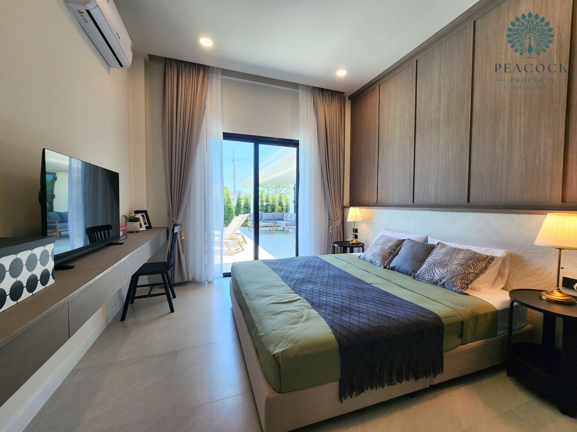 Luxury Pool Villa for Sale in Hua Hin 112