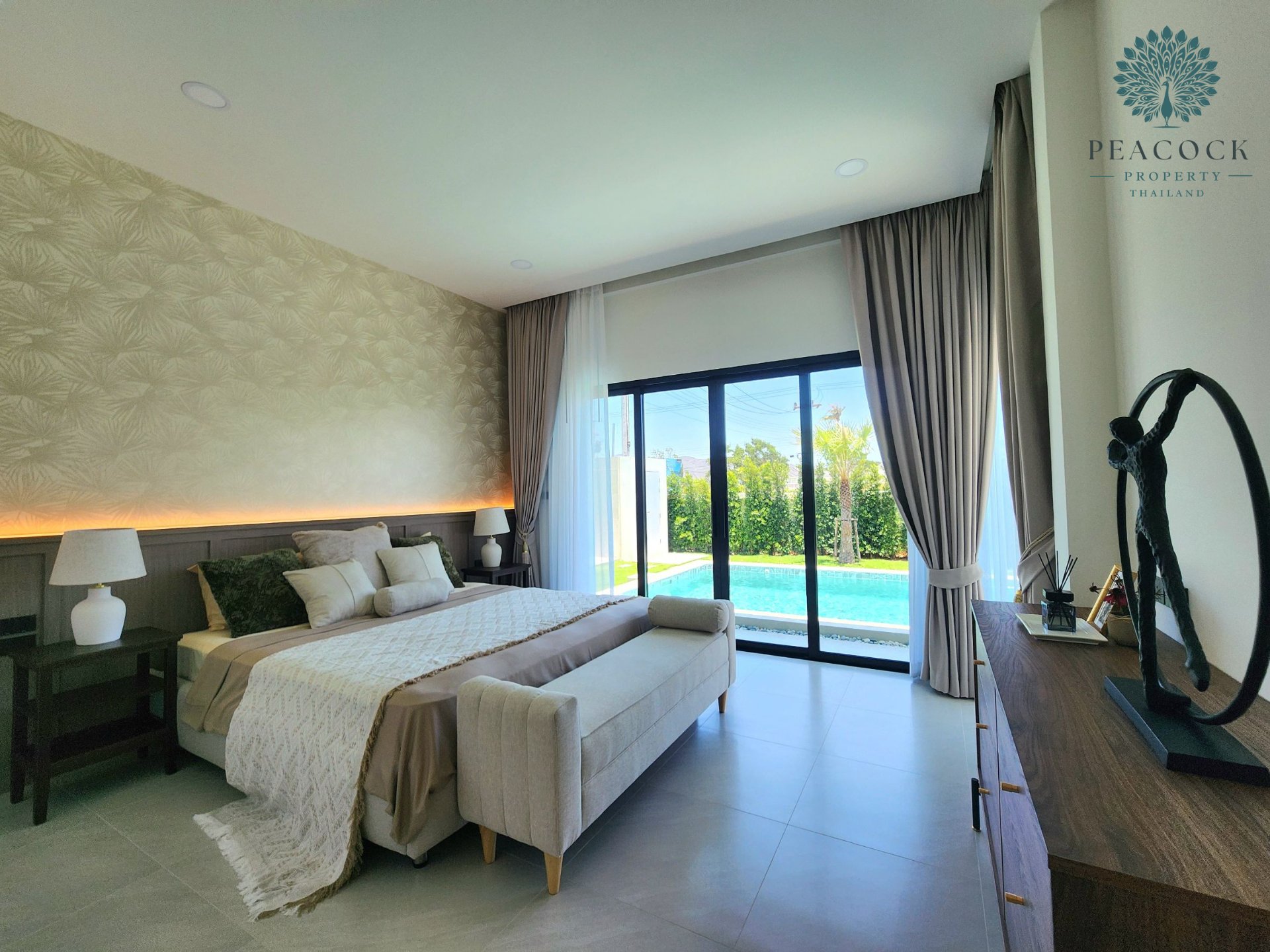 Luxury Pool Villa for Sale in Hua Hin 112